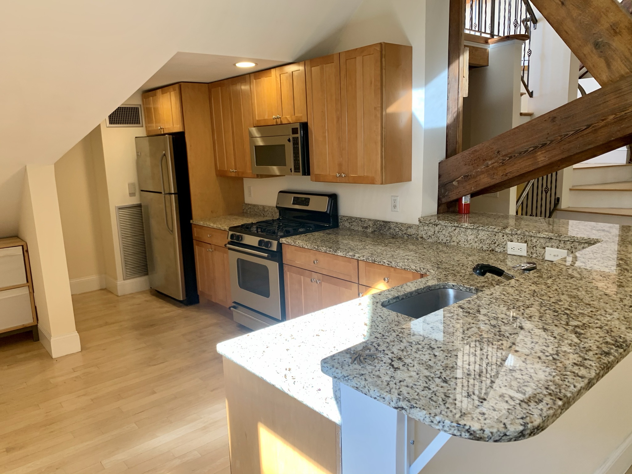 2 bed, 2.5 bath apartment for rent at 45 Broadway Unit PH5, South Boston — photo 14 of 27