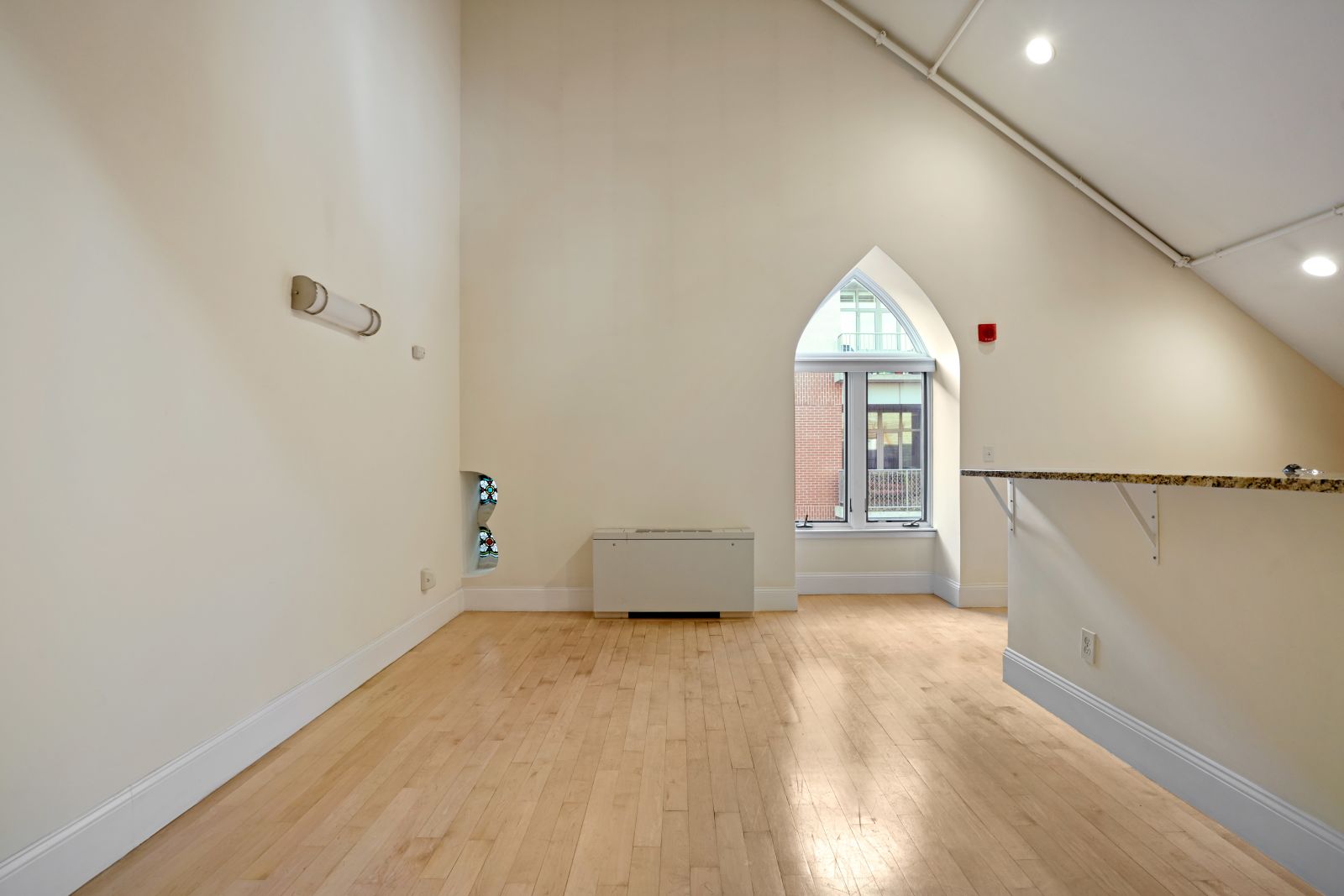 2 bed, 2.5 bath apartment for rent at 45 Broadway Unit PH5, South Boston — photo 3 of 24