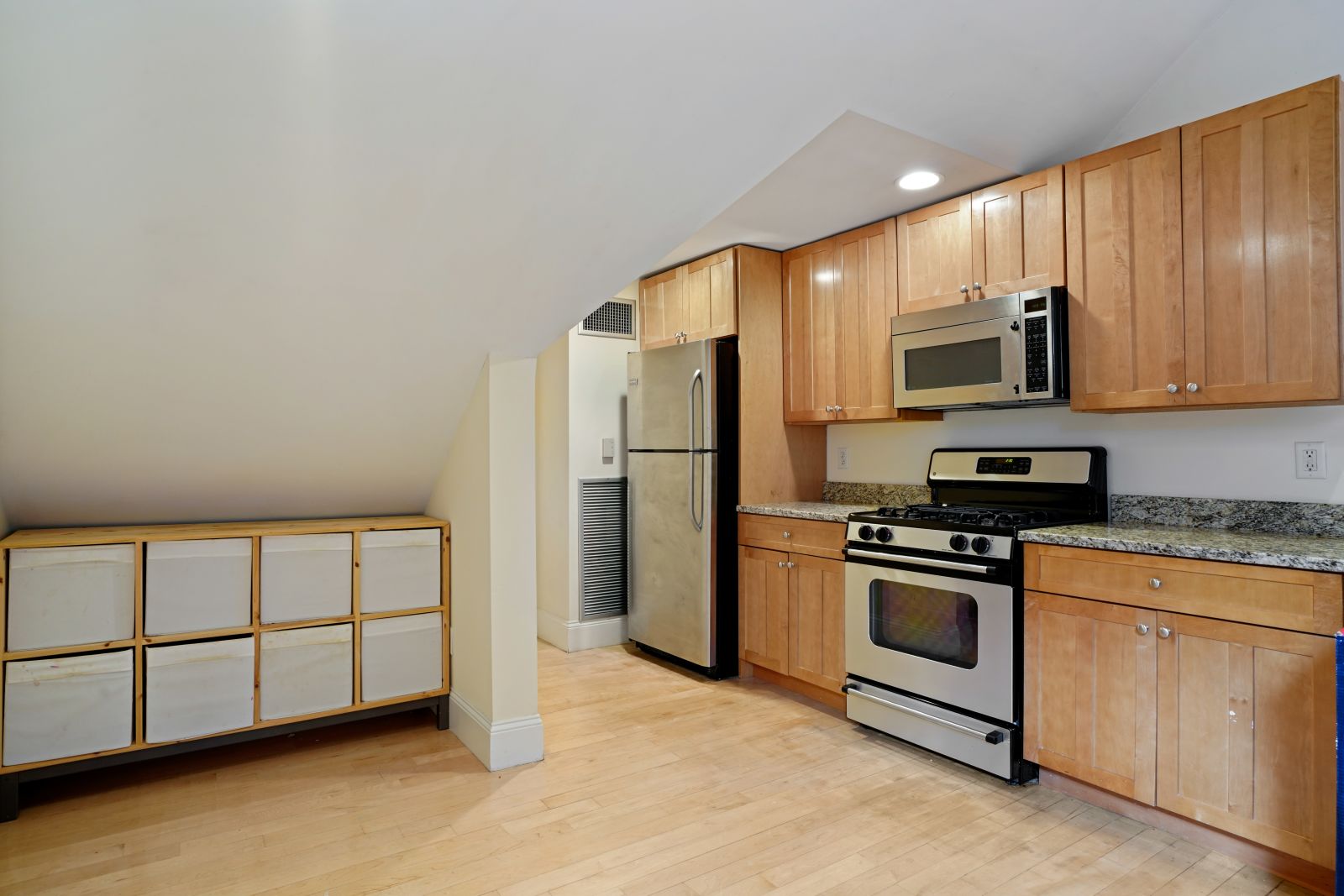 2 bed, 2.5 bath apartment for rent at 45 Broadway Unit PH5, South Boston — photo 6 of 24