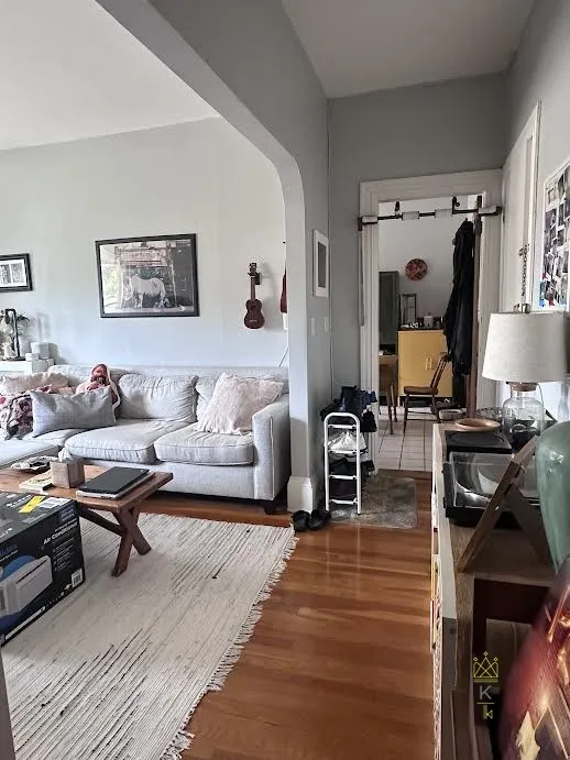 1569 Beacon St, Brookline
