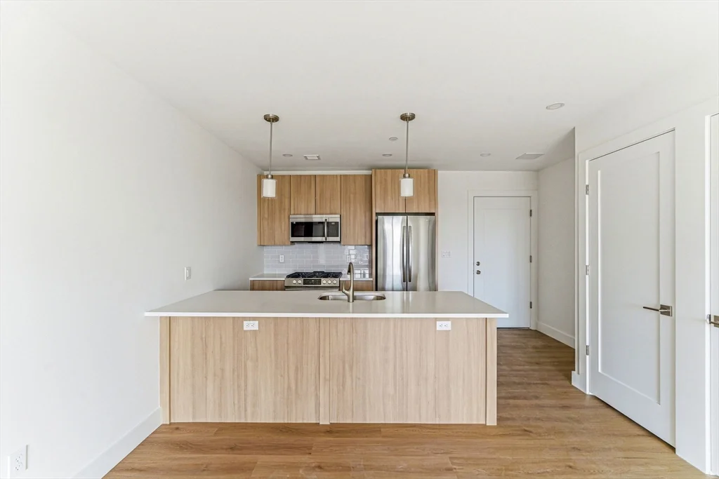 1035 Commonwealth Ave, Allston