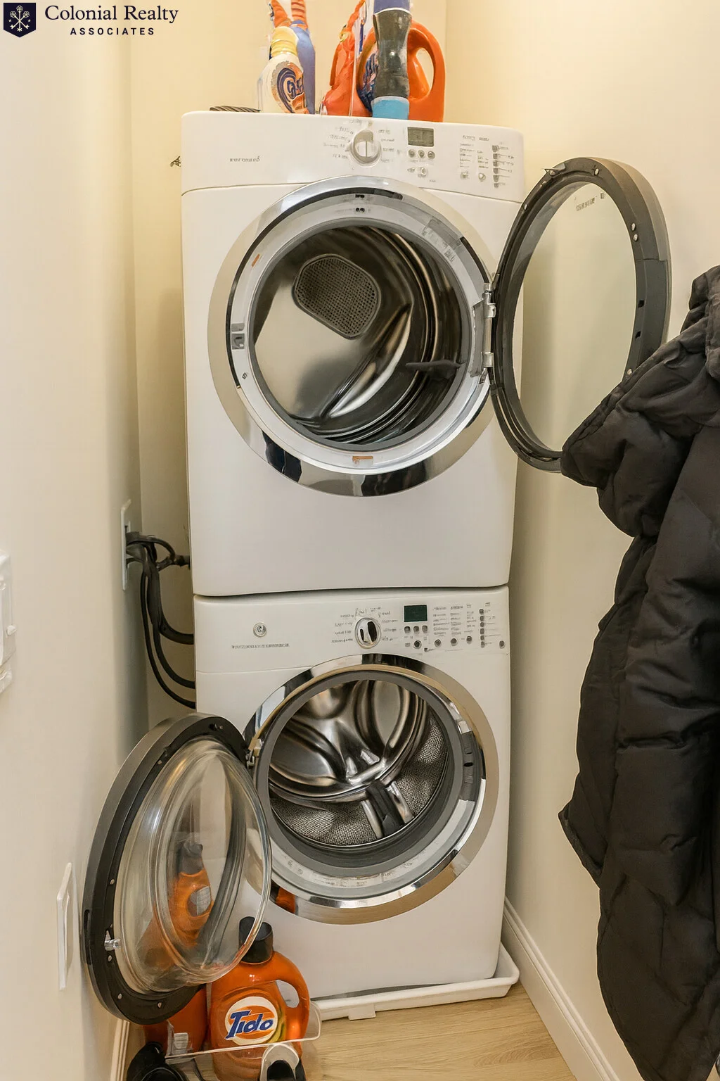 27 Crawford St, Watertown