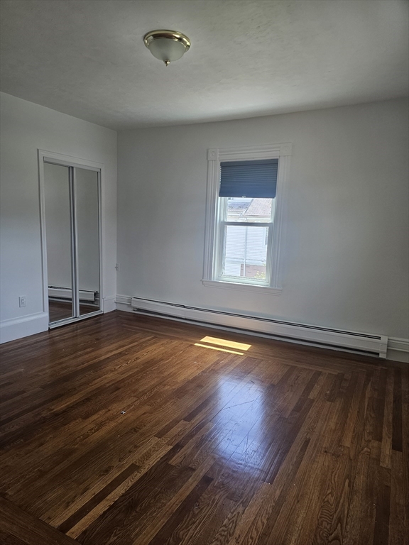 304 Wood Ave, Hyde Park