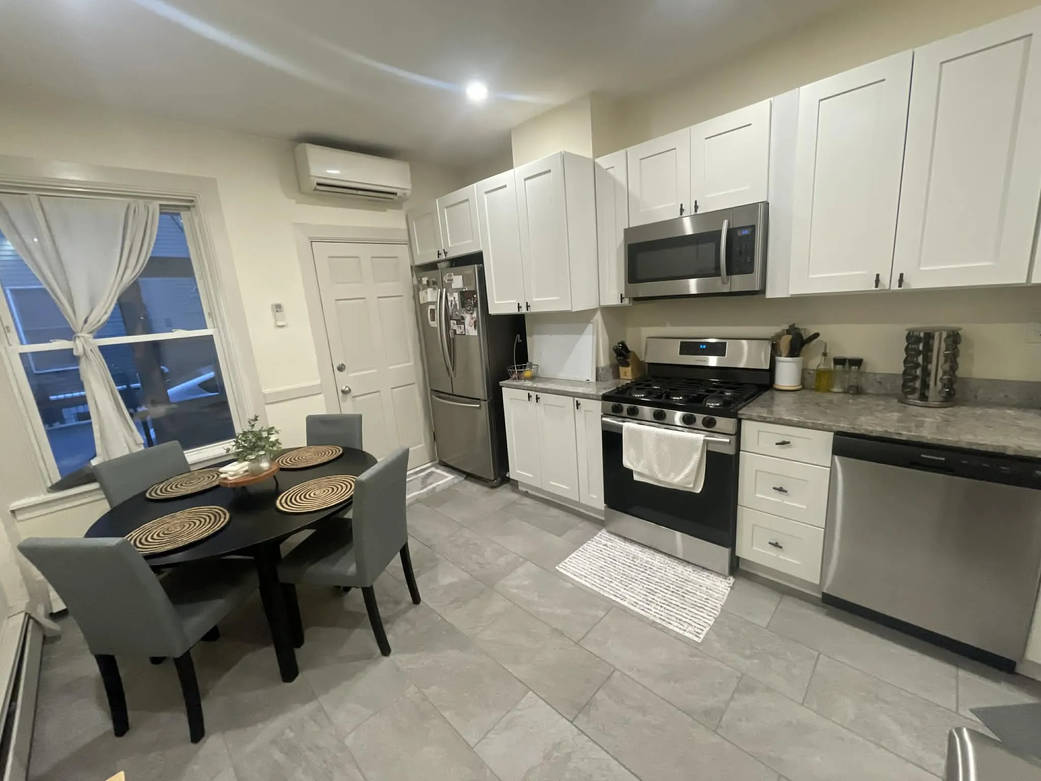 143 L St, South Boston