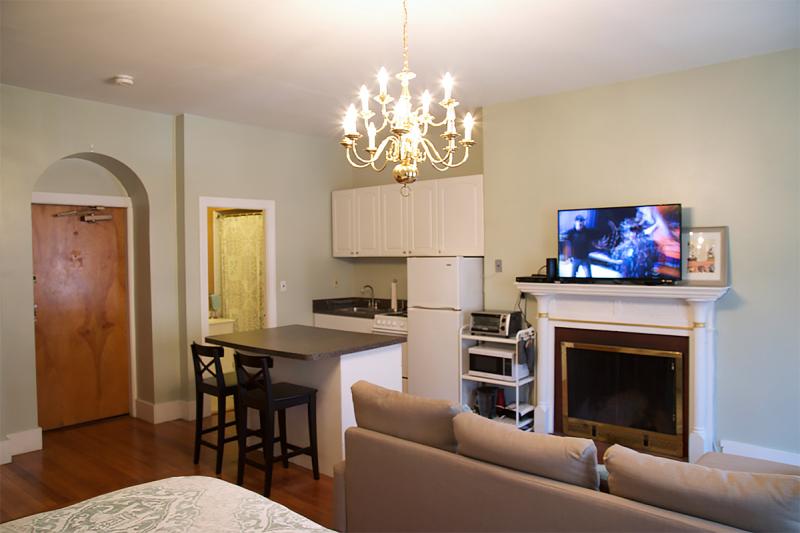 Studio bed, 1 bath apartment for rent at 451 Beacon St Unit 2F, Back Bay — photo 8 of 8