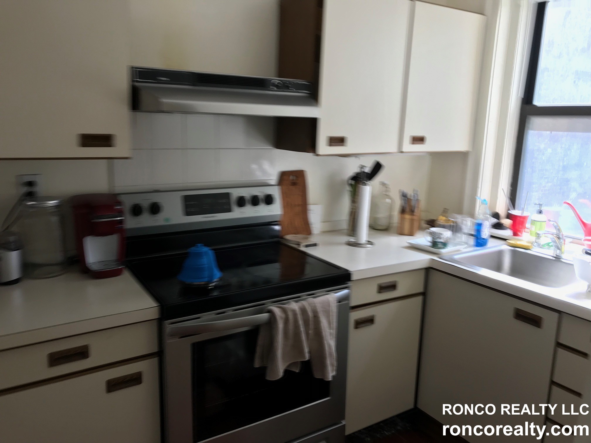 2 bed, 1 bath apartment for rent at 451 Park Dr Unit 3, Fenway — photo 7 of 8