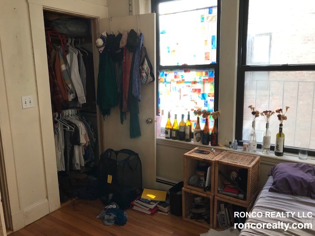 2 bed, 1 bath apartment for rent at 451 Park Dr Unit 3, Fenway — photo 3 of 8