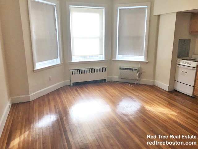 33 Lancaster Ter, Corey Hill