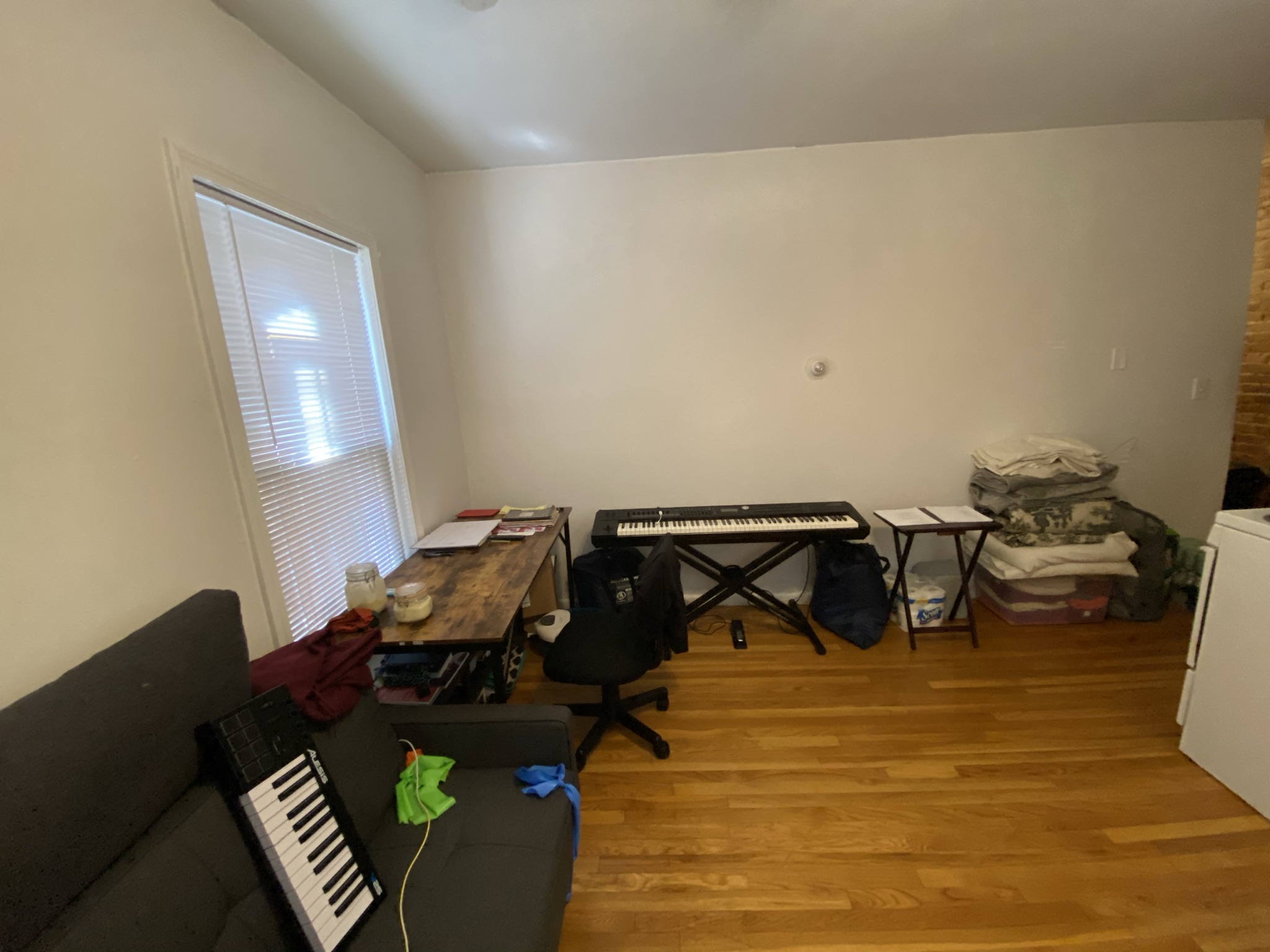 Studio bed, 1 bath apartment for rent at 28 South Huntington Ave Unit 103, Jamaica Plain — photo 5 of 13