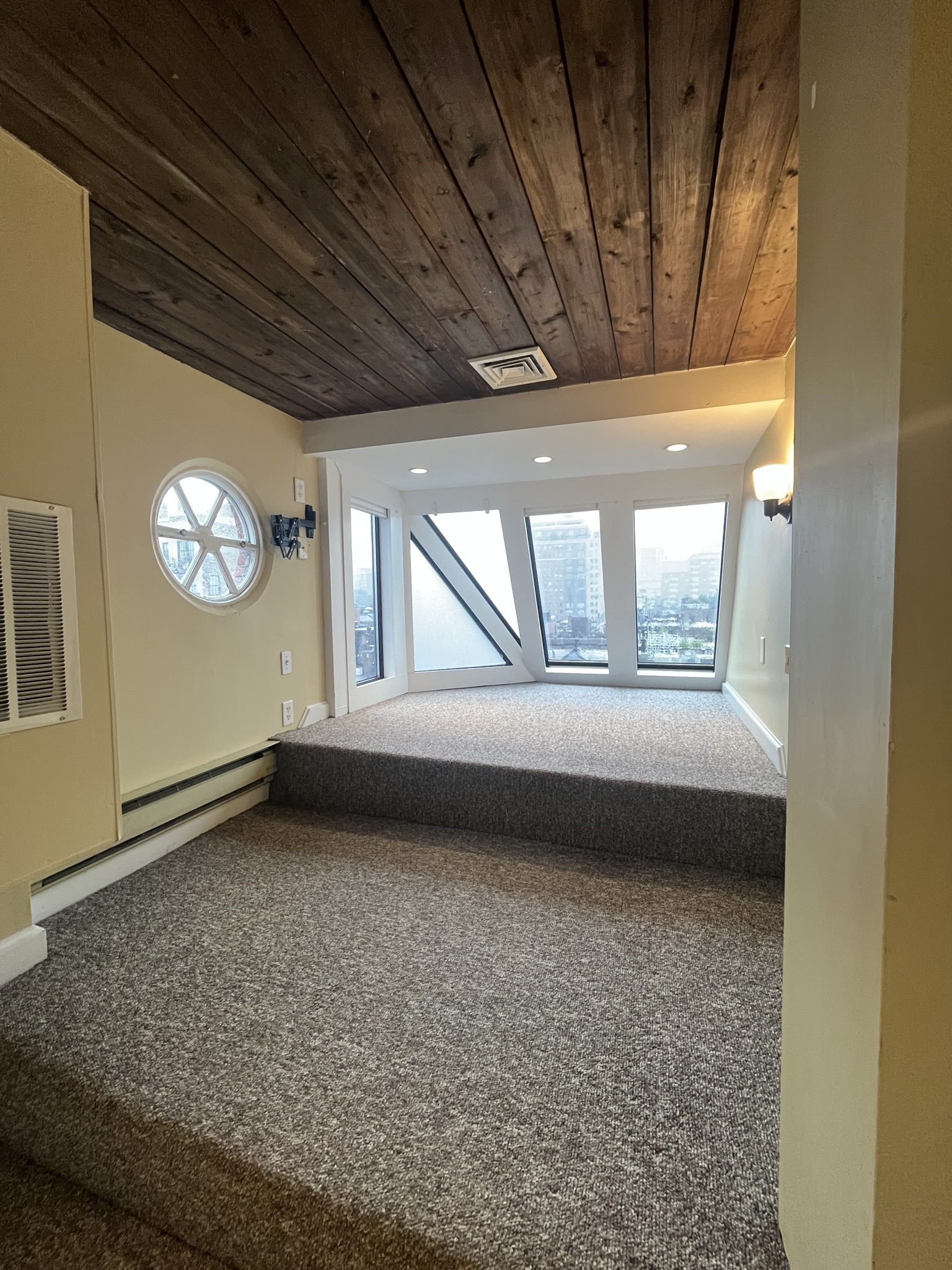 113 Beacon St, Back Bay