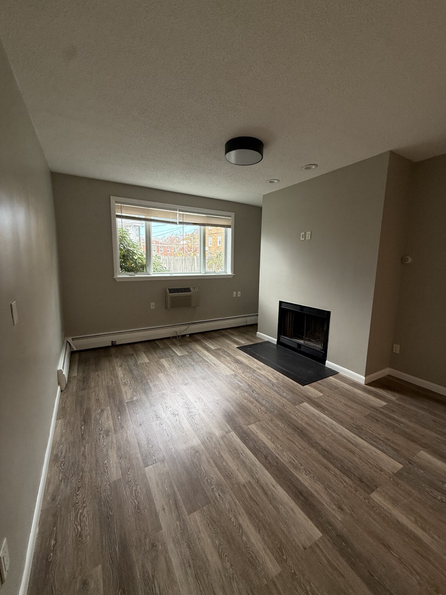 50 Evergreen St, Jamaica Plain