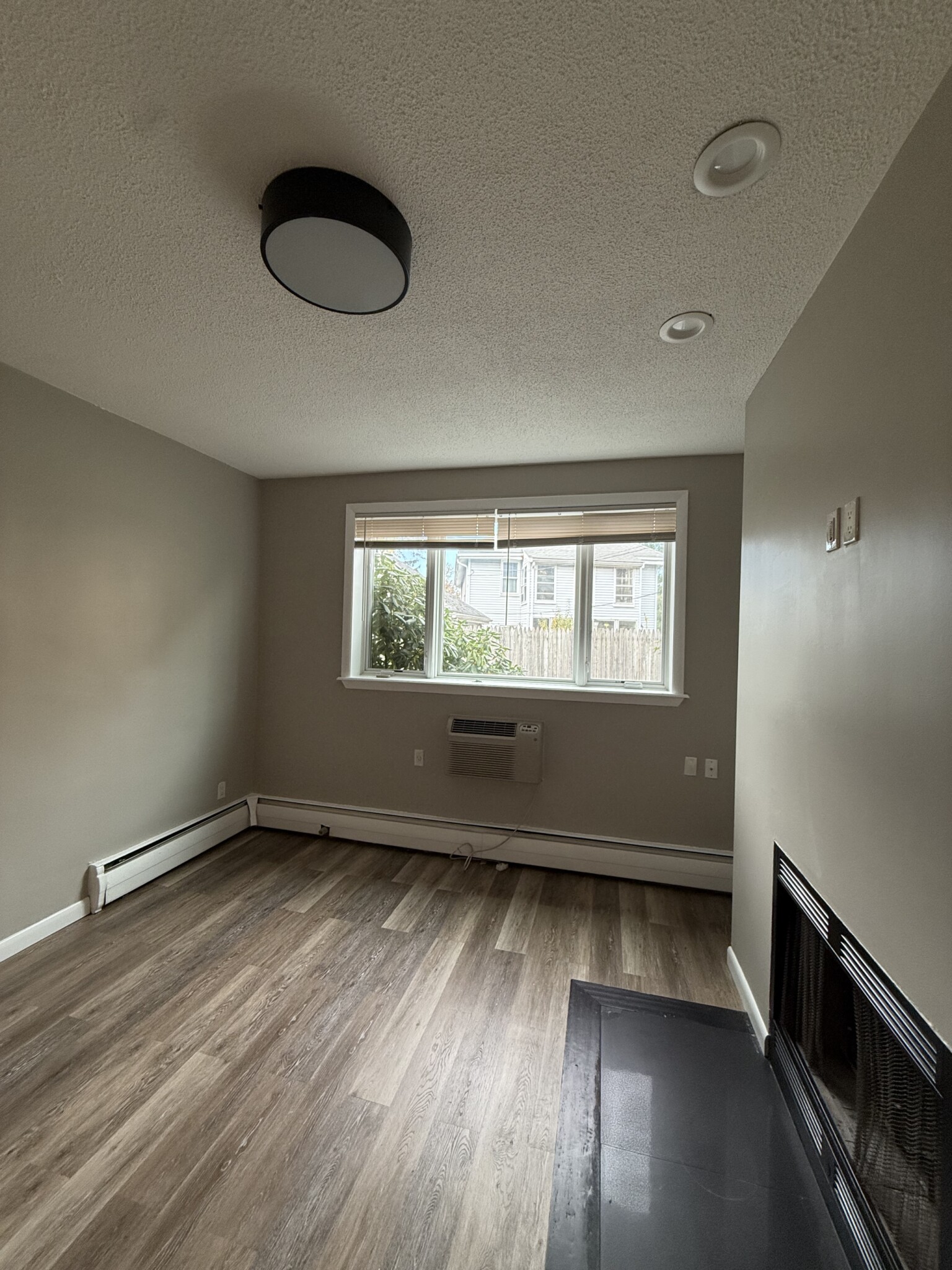 50 Evergreen St, Jamaica Plain