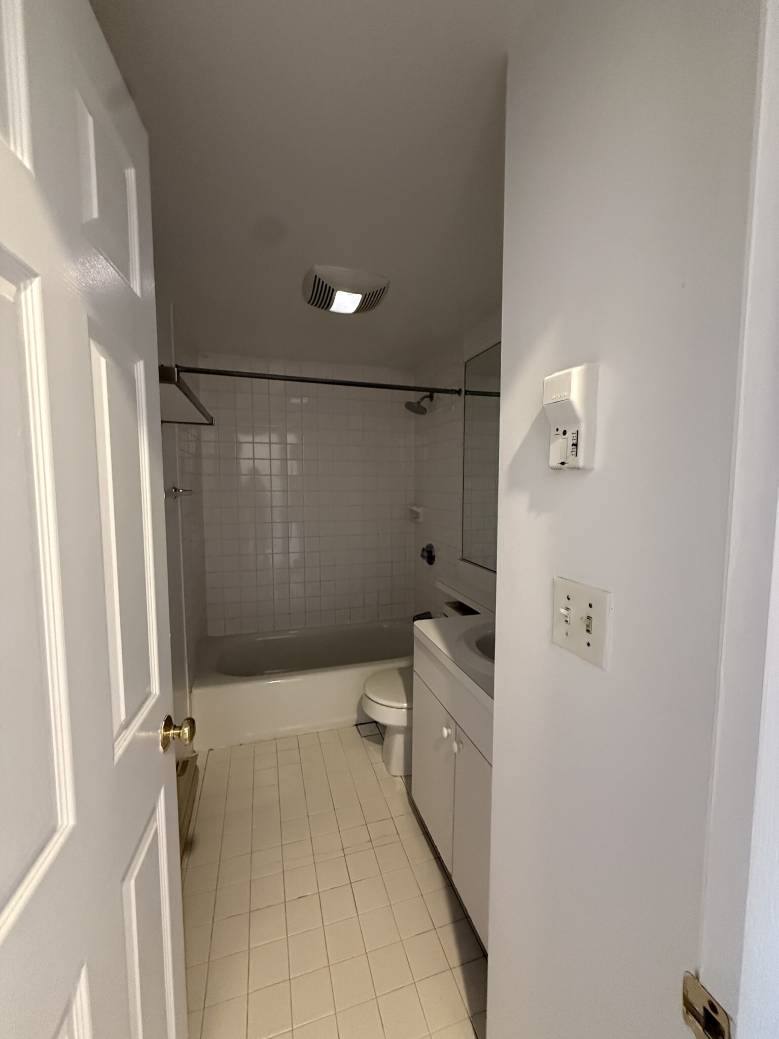 1742 Washington St, South End