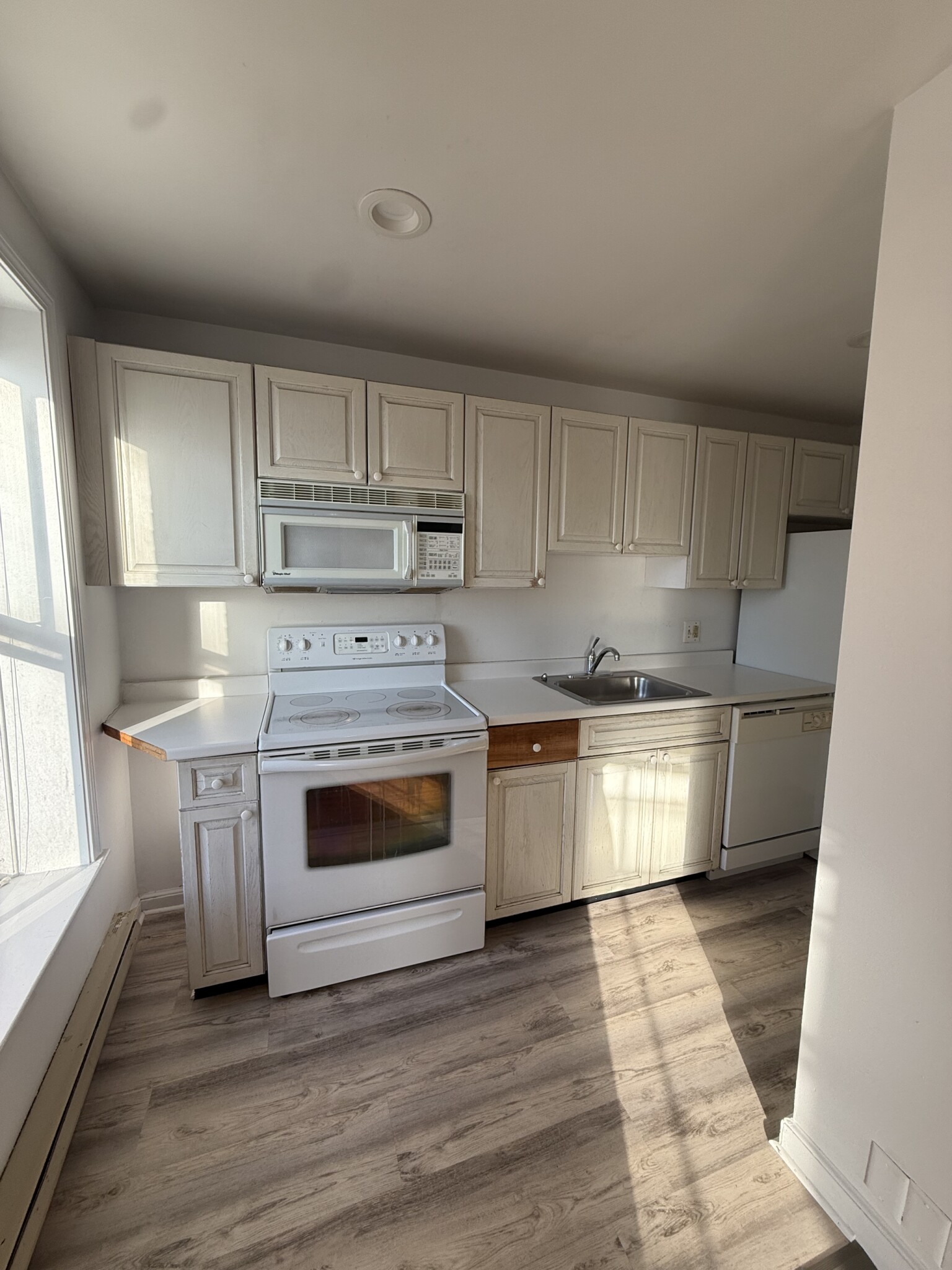 1742 Washington St, South End