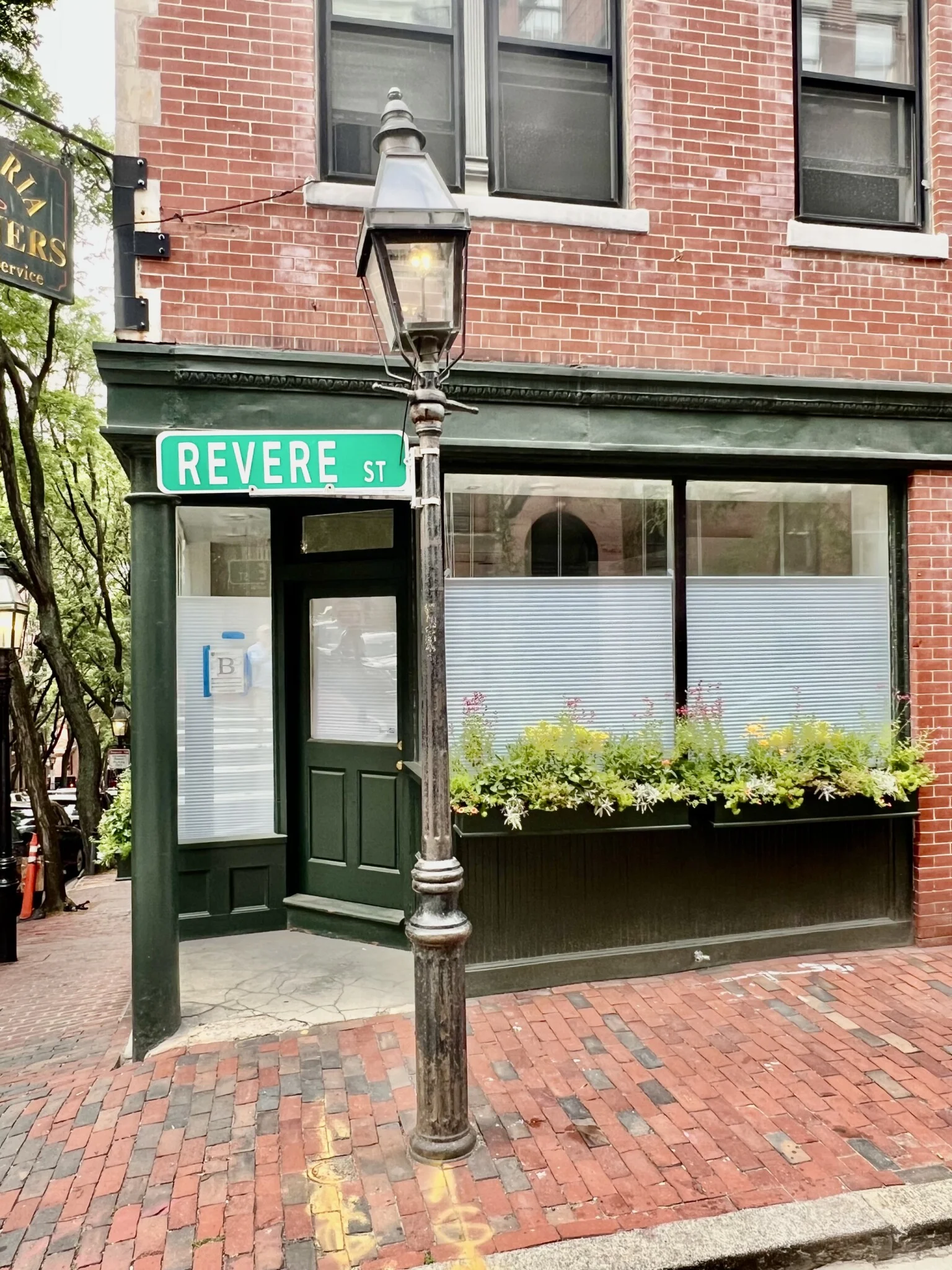 15 Revere, Beacon Hill