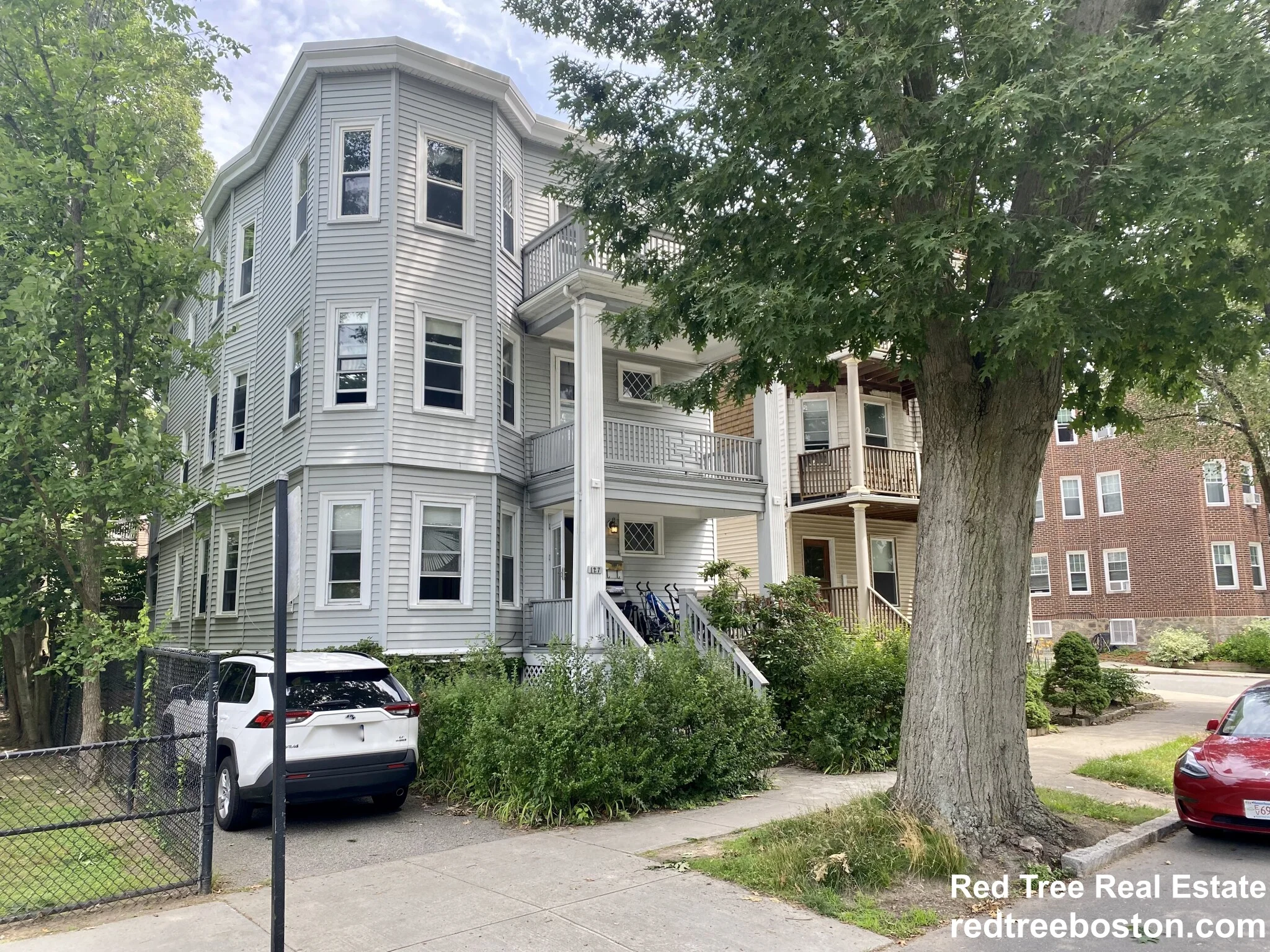 127 Eliot St, Chestnut Hill