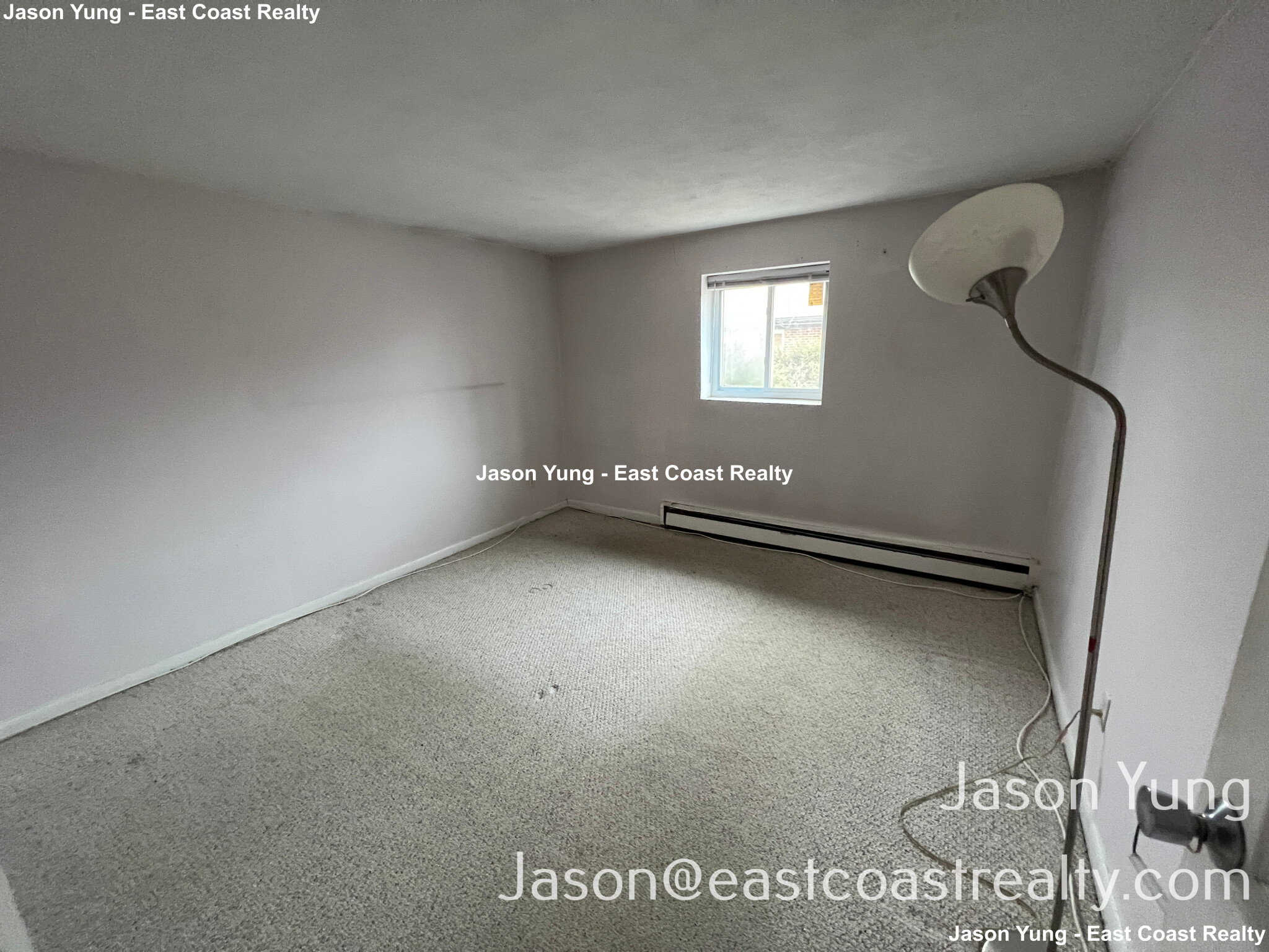 32 Bryon Rd, Chestnut Hill