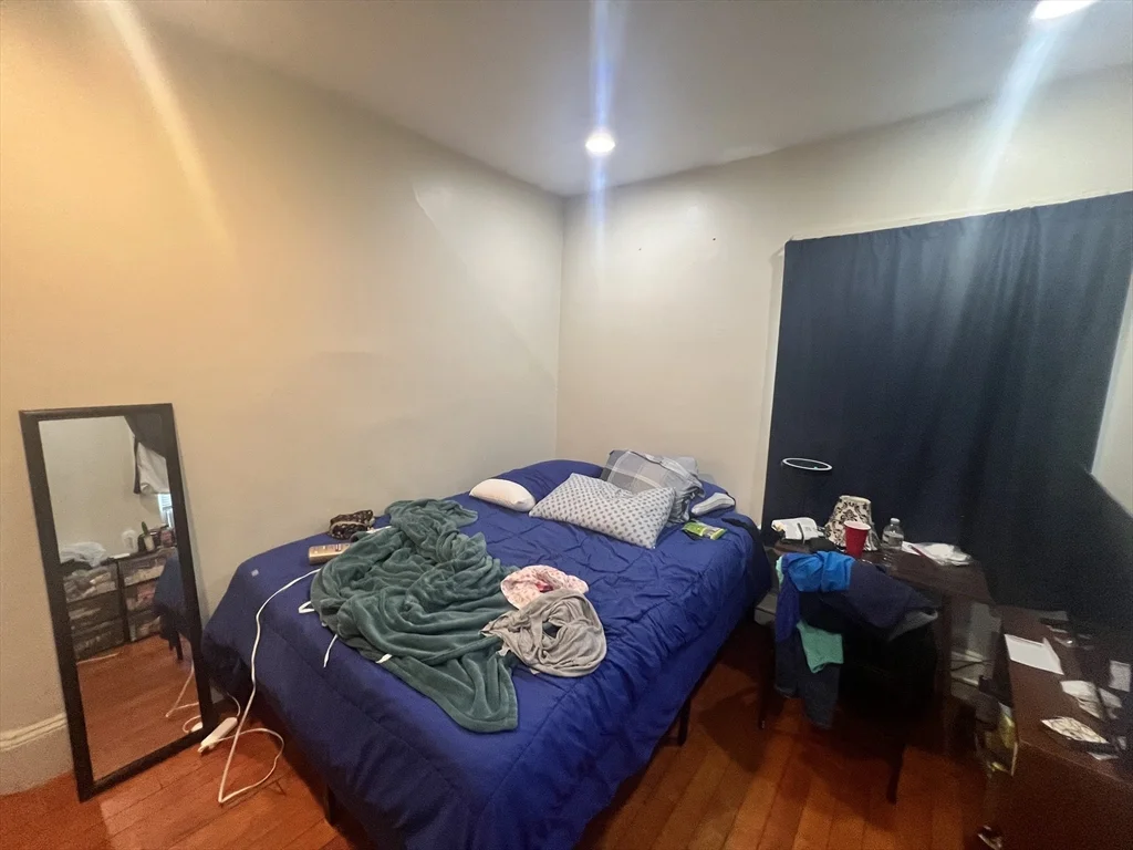 75 Intervale St, Brockton