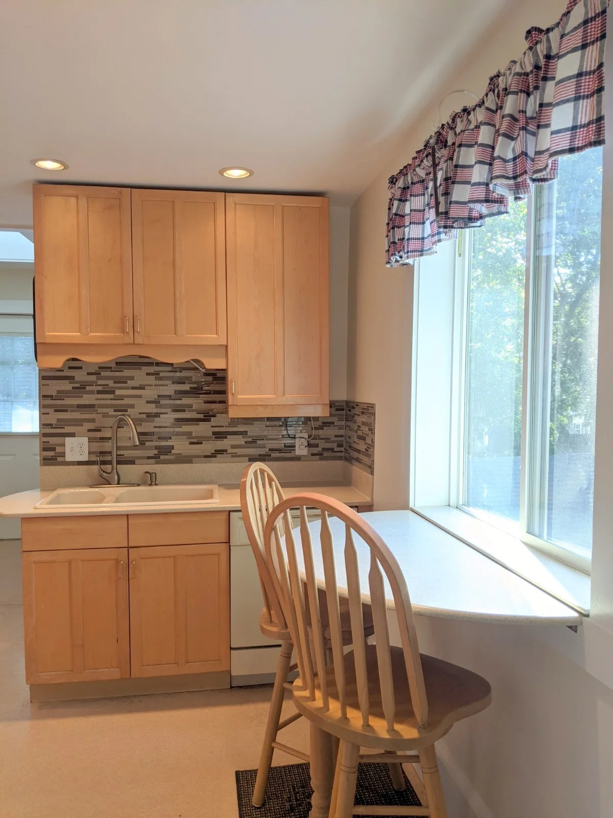 13 Garden Ter, Malden