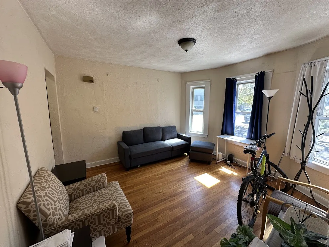 227 Boston Ave, Medford