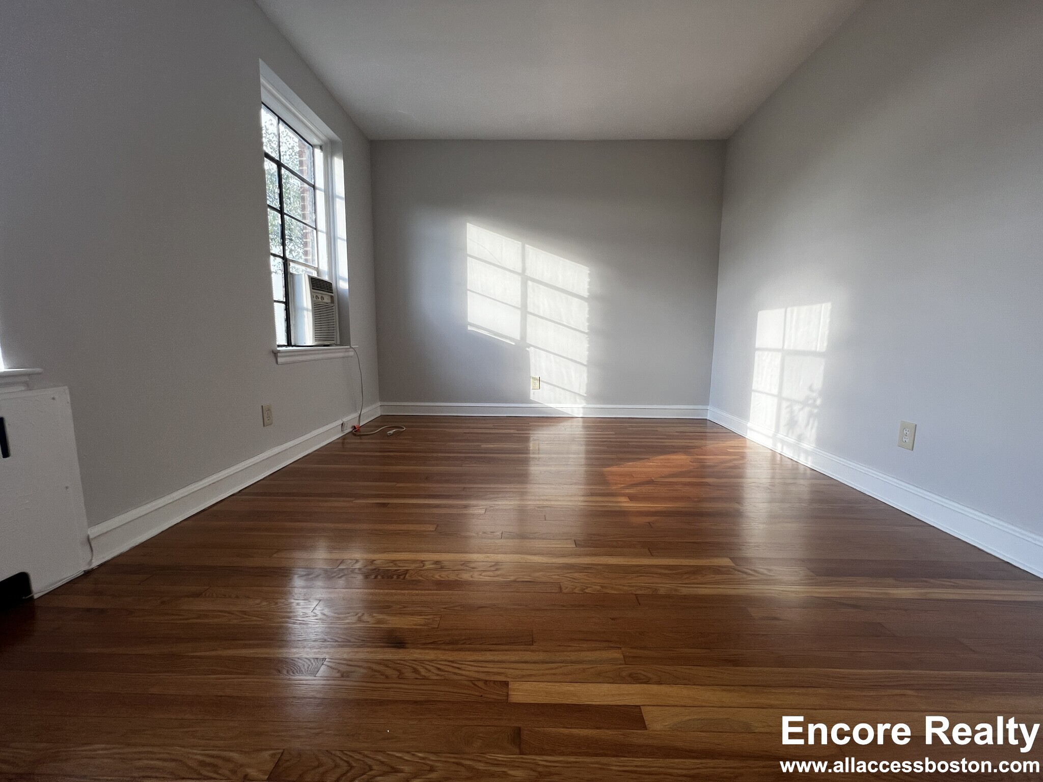 91 Longwood Ave, Coolidge Corner