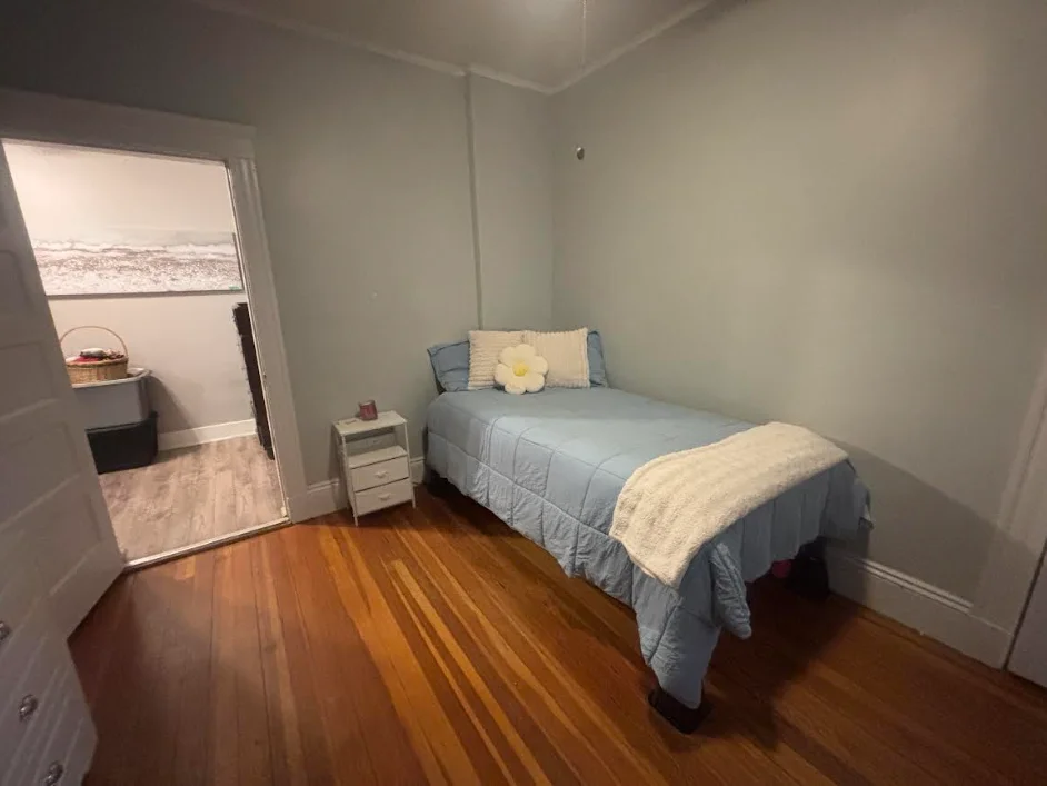 21 Jaques St, Somerville