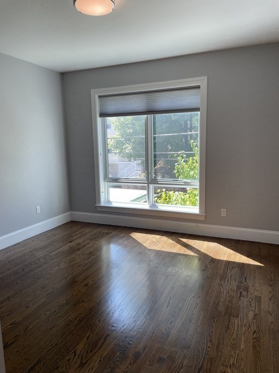 15 Guild St, Roxbury