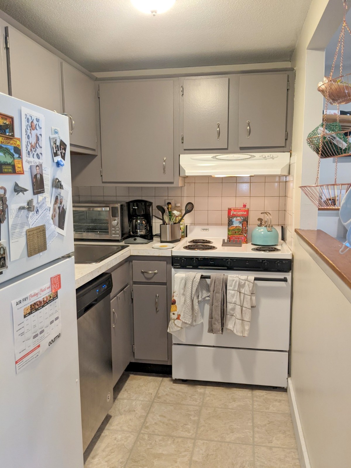 102 Alpine St, Powder House Square