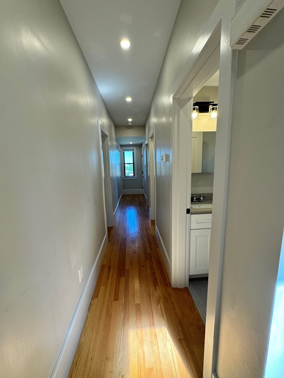 3 Bartlett St, Charlestown