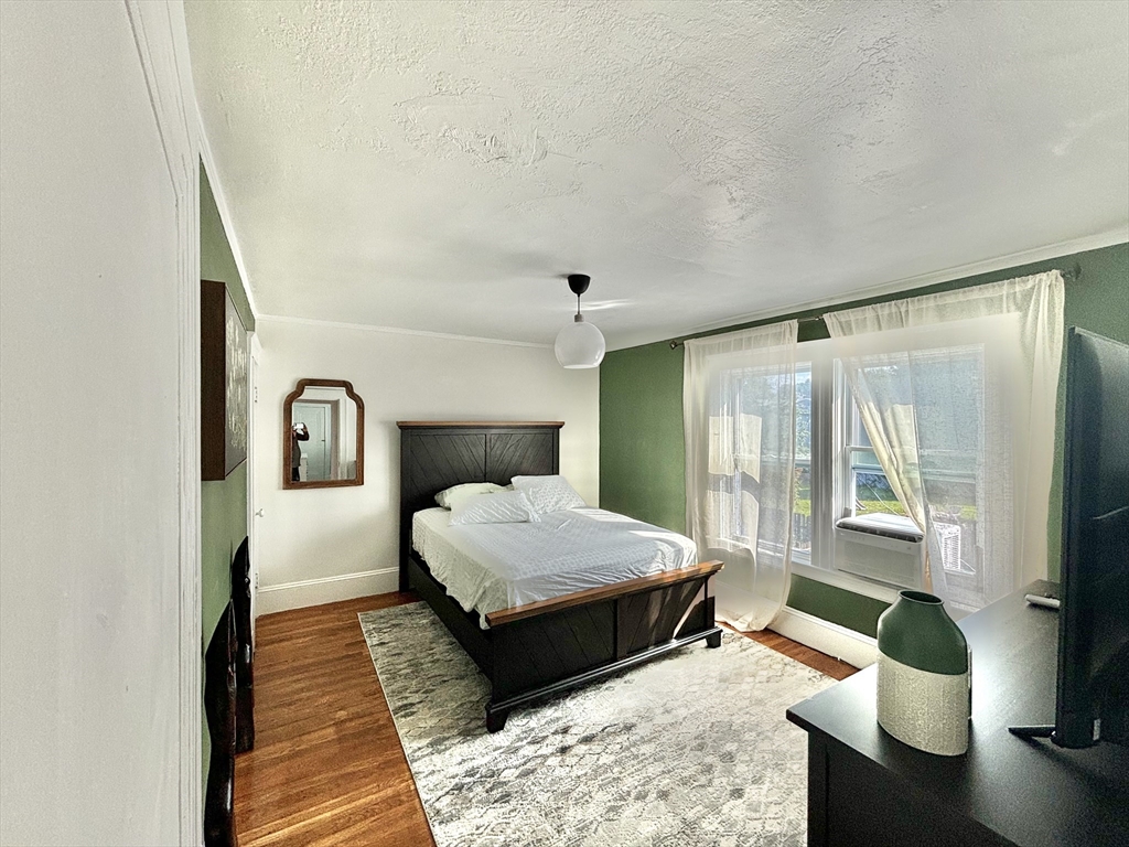 135 Mills St, Malden