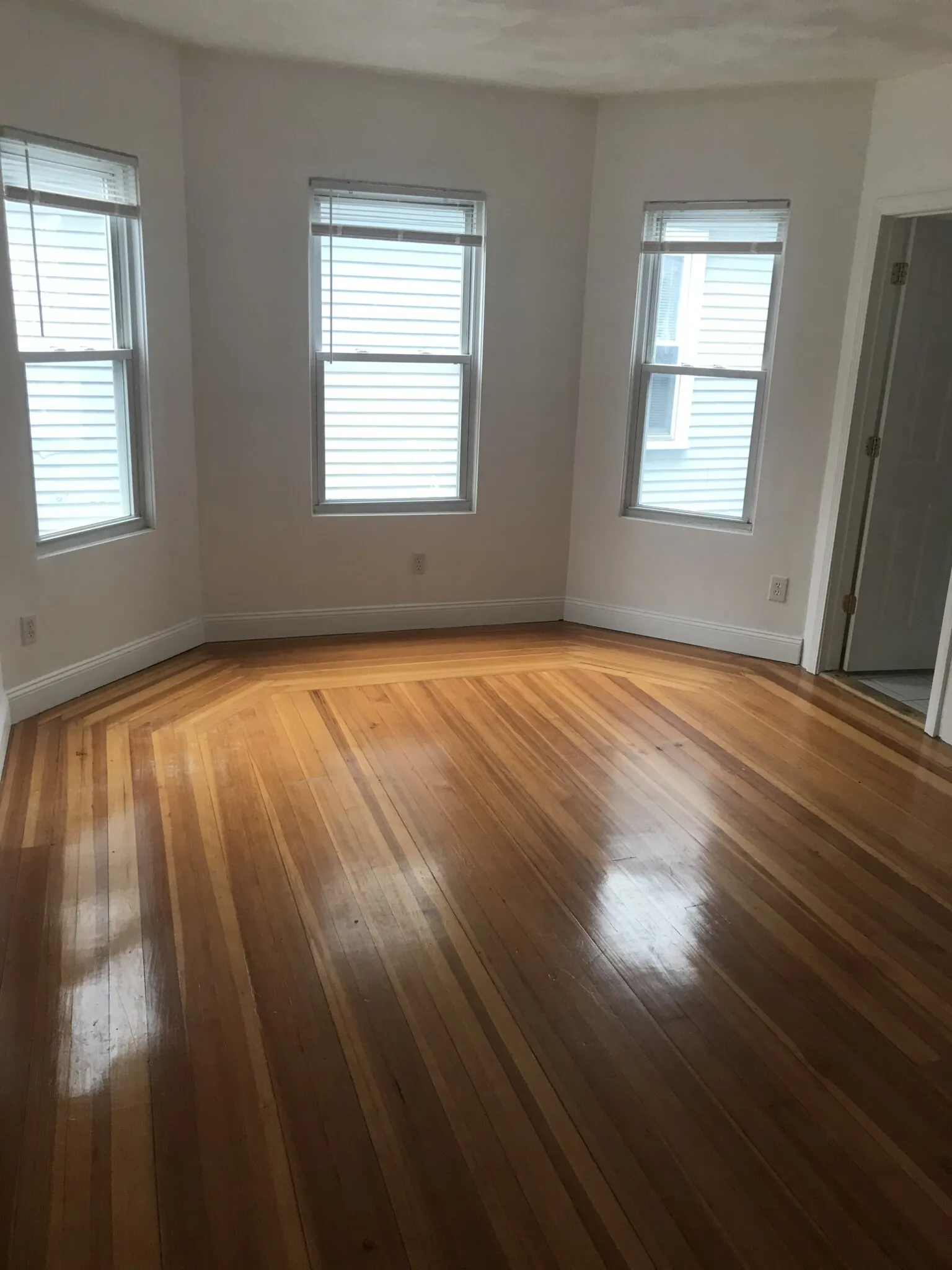 86 Fellsway, Ten Hills