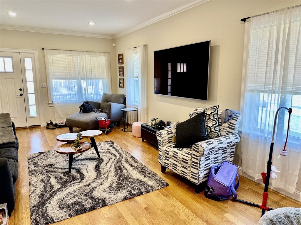 24 Waltham St, Watertown