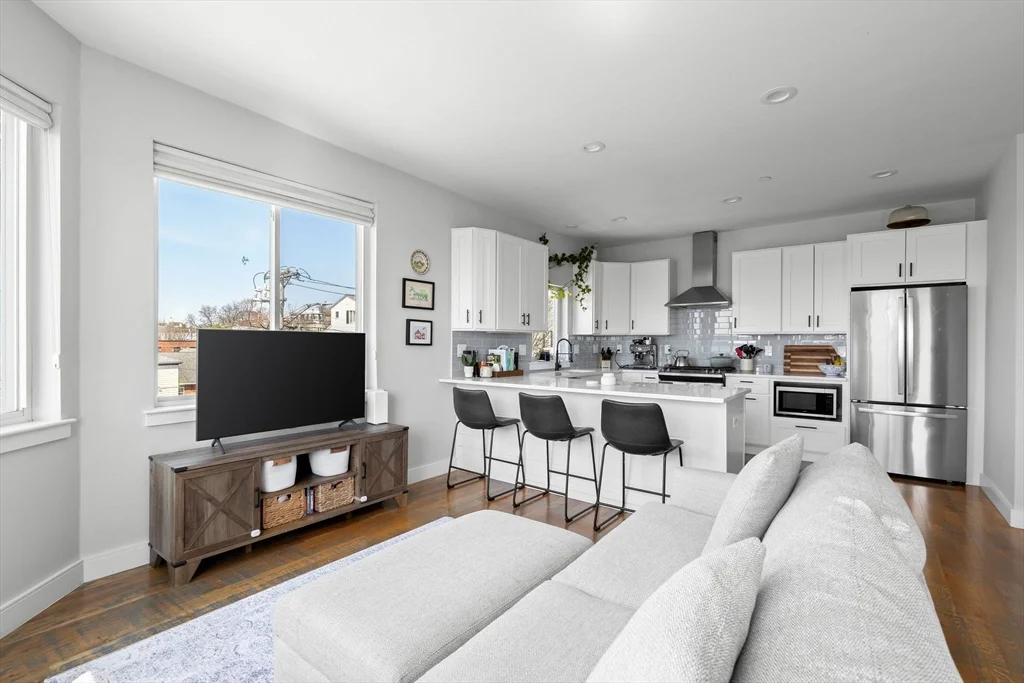 1400 Columbia Rd, South Boston