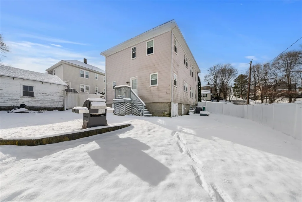 22 Leonard St, Woburn