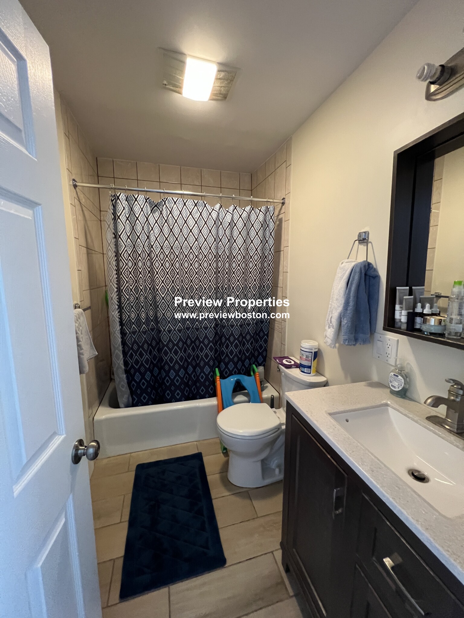 49 Cameron St, Boylston Street