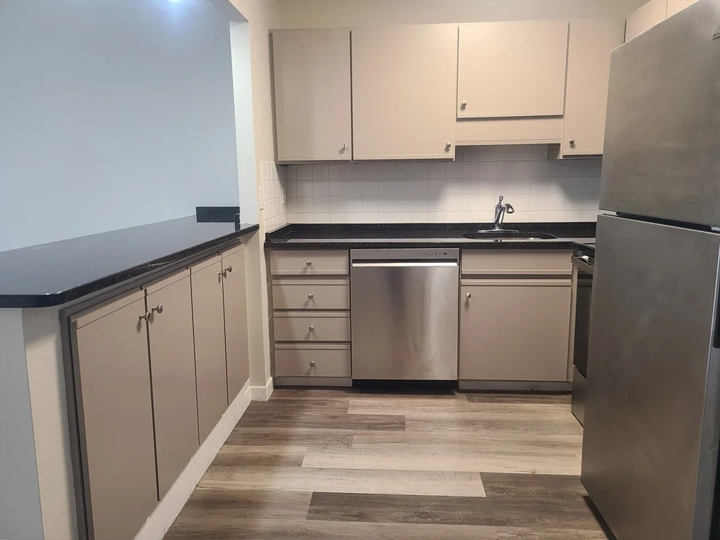 576 Washington St, Weymouth