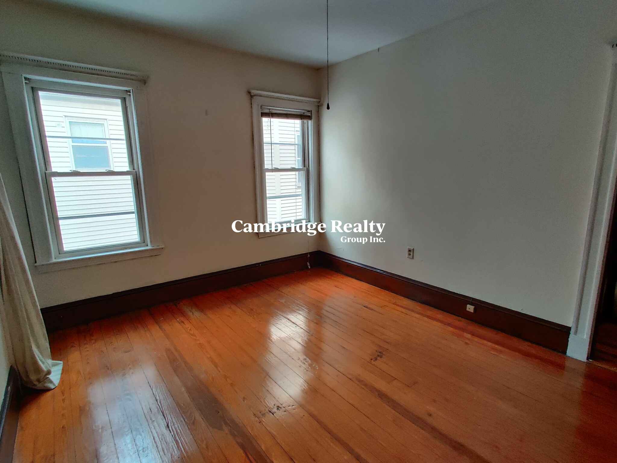 51 Bay State Ave, Powder House Square