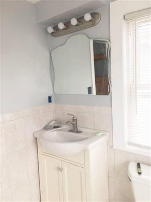 52 Woods Ave, West Somerville