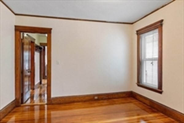 1049 Broadway, Teele Square