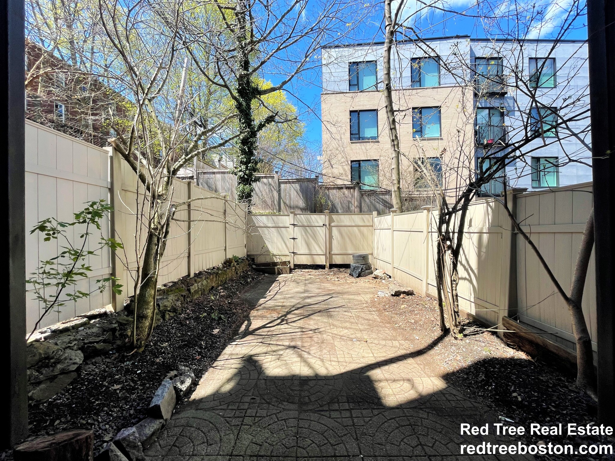 8 Sewall St, Mission Hill