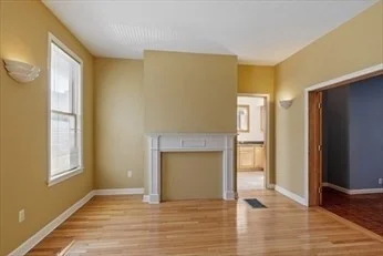 195 Dorchester St, South Boston