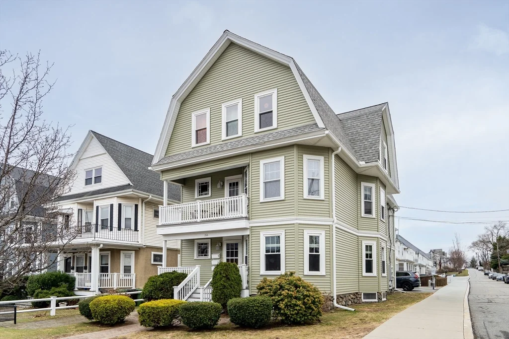 266 Belmont St, Watertown