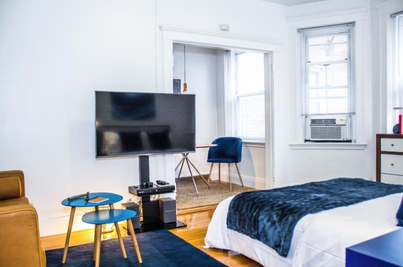1 bed, 1 bath apartment for rent at 121 Park Dr Unit 6, Fenway — photo 7 of 8