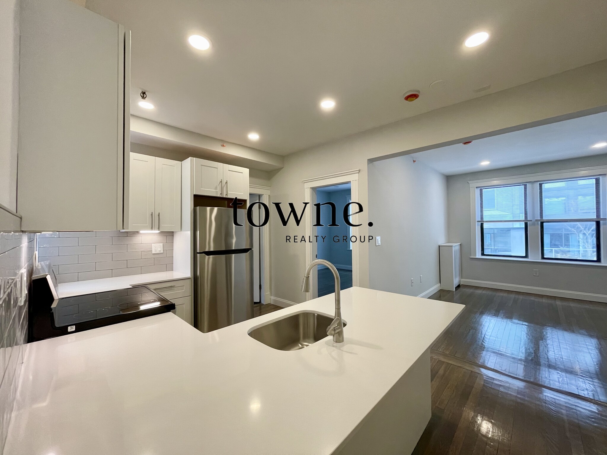 11 Peterborough St, Fenway