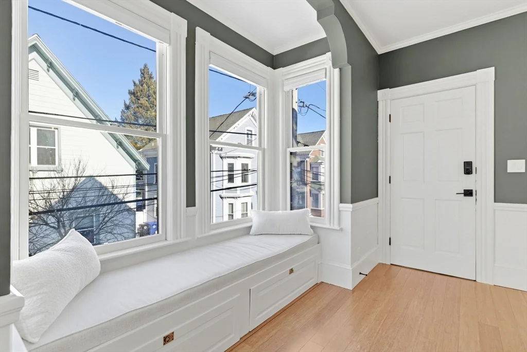 30 Boardman St, Salem