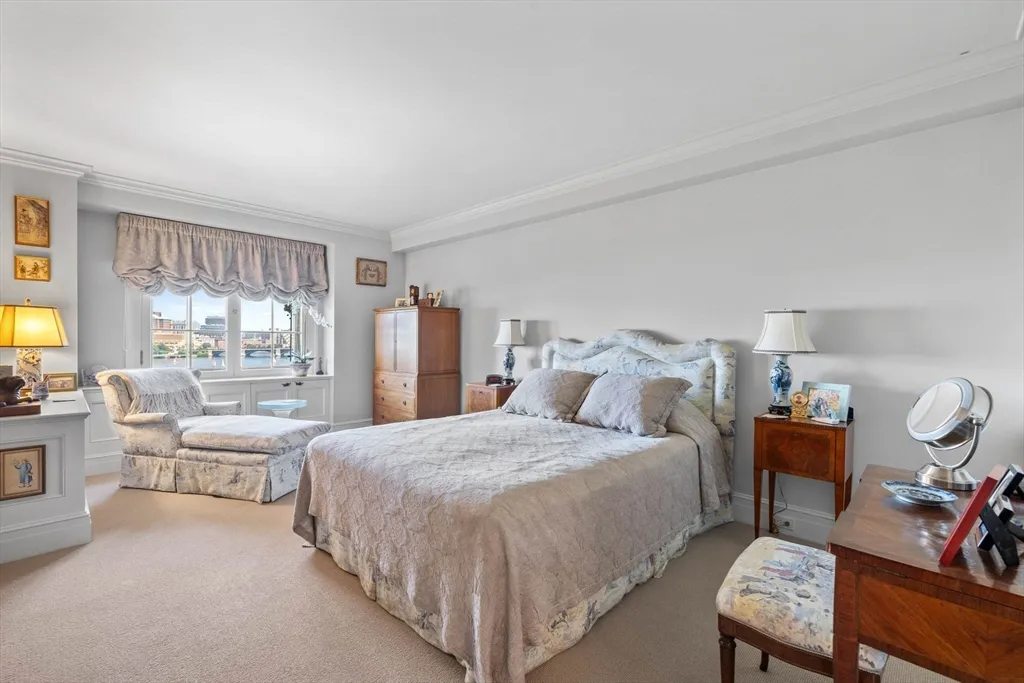 180 Beacon St, Back Bay