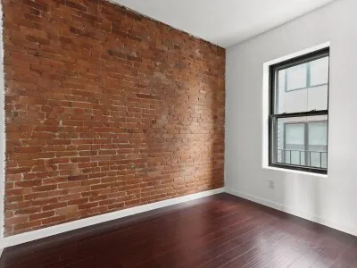 158 F St, South Boston