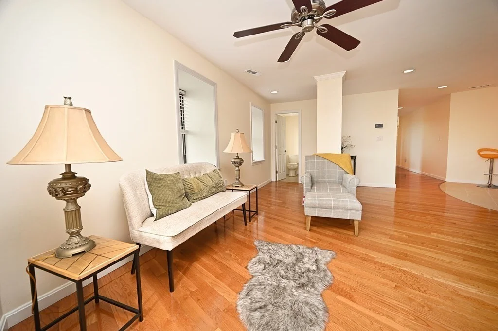 356 - 358 Main St, Charlestown