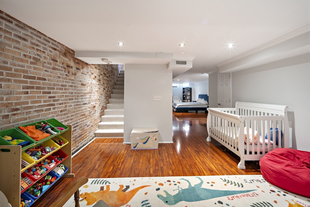 3 Seaver St, East Boston