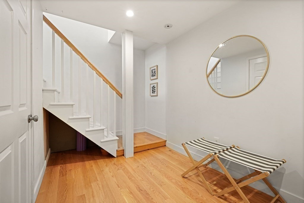 79 Cottage St, East Boston